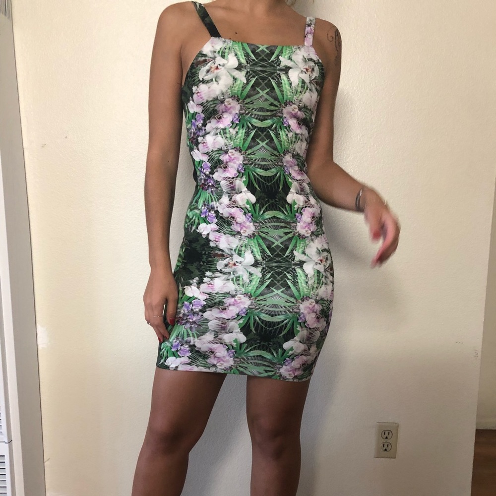 Tight day-night dress